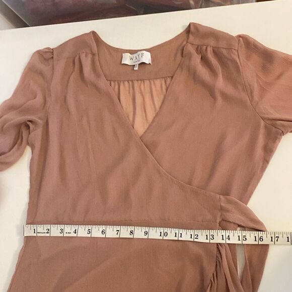 WAYF Blush Pink Long Sleeve Flowy Wrap Dress Size Large - Picture 12 of 14